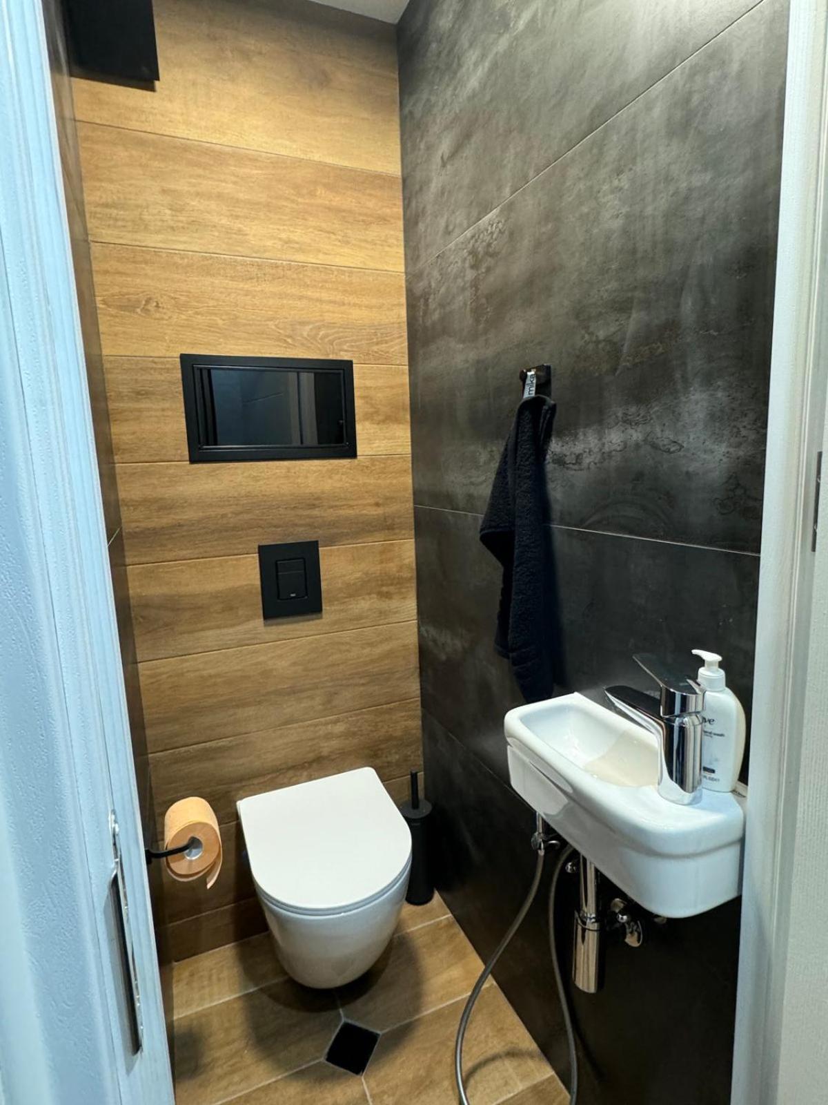 Seaview Lazur Apartment Burgas Exterior photo